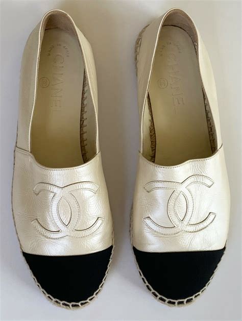 Tax-Free CHANEL Shoe